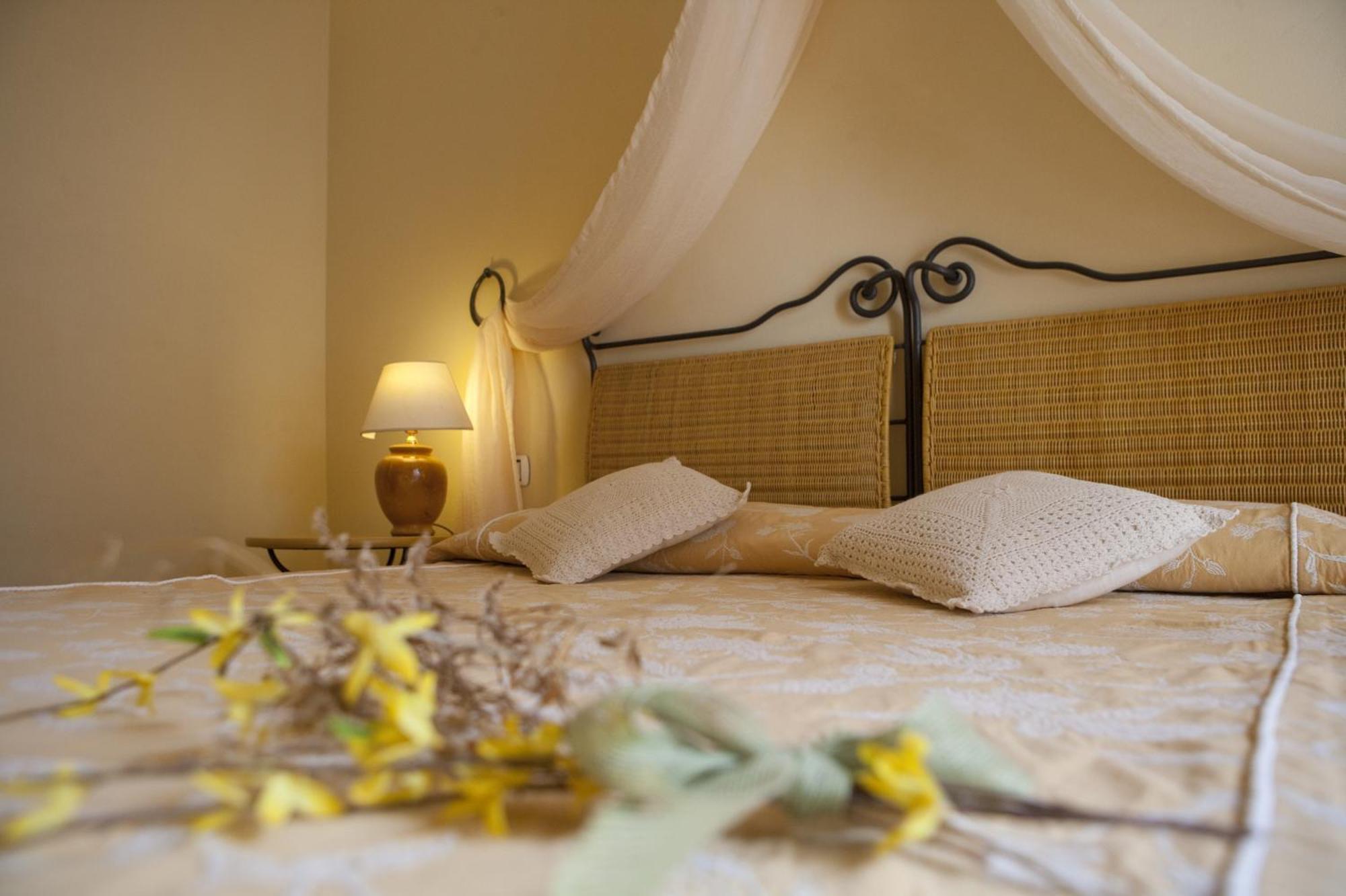 Hotel Gallo Nero SantʼAndrea Oda fotoğraf