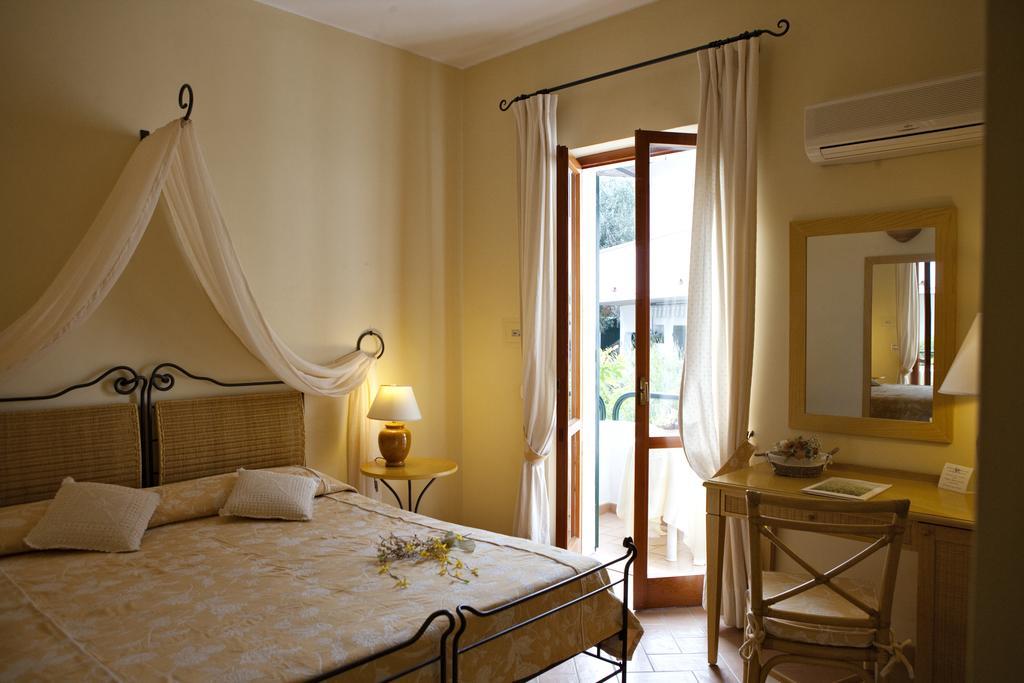 Hotel Gallo Nero SantʼAndrea Dış mekan fotoğraf